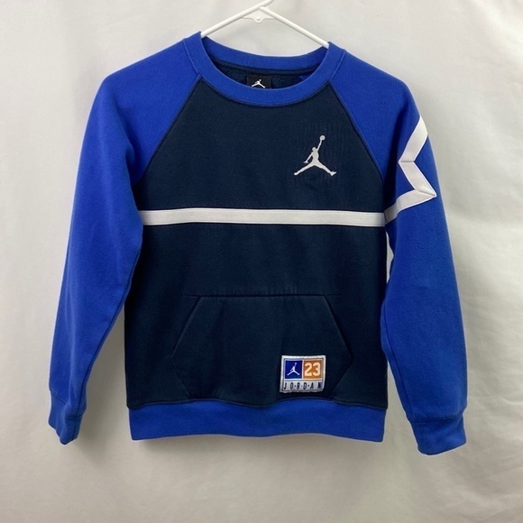 Nike Air Jordan Big Kids Size Medium Sweatshirt - Picture 1 of 7